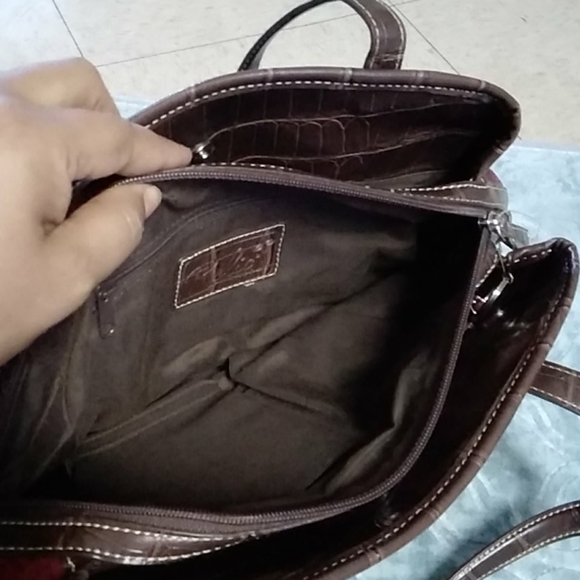 Relic - Picture 5 of 9